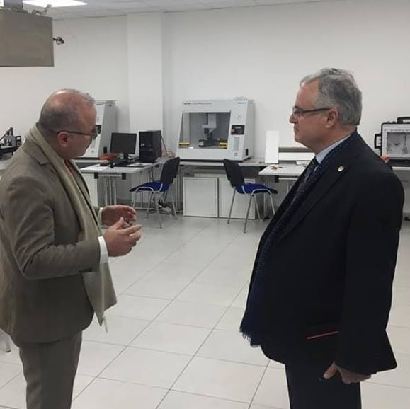 أبو كركي في زيارة لجامعة الحسين التقنية وجمعية المحافظة على البترا